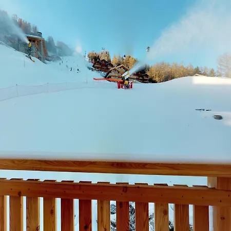 Lägenhet In Valais With Slope Access
