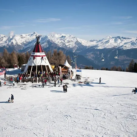 In Valais With Slope Access * Veysonnaz